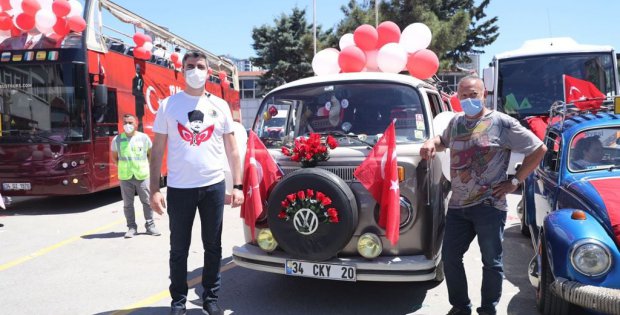 102. YILINDA 19 MAYIS COŞKUSU KARTAL’DA DOYASIYA YAŞANDI 