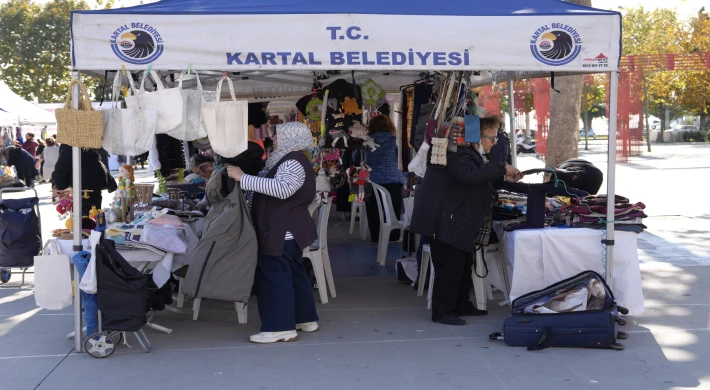 Kartal Belediyesi'nden Kadınlara Destek: Kadın Emeği Pazarı Kapılarını Açtı