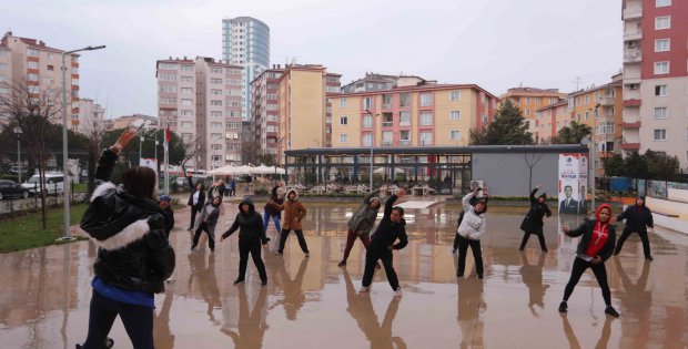 Mehmet Ali Büklü Parkı spora hazır 