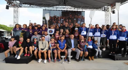 Kartal Belediyesi, Deniz Küreği Yarışları’na ev sahipliği yaptı