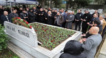 Merhum Başkan Mehmet Ali Büklü, Mezarı Başında Anıldı