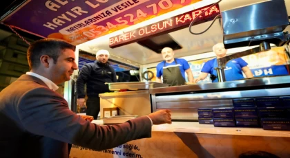 Kartal Belediyesi’nden Kandil Simidi ve Hayır Lokması İkramı