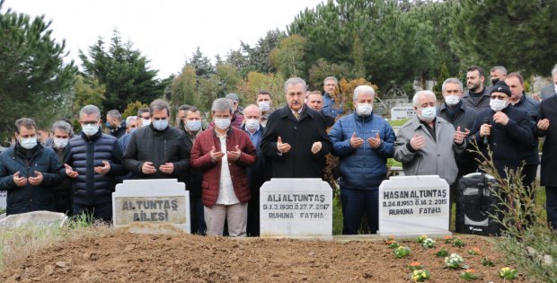 AK PARTİ KURUCU İLÇE BAŞKANI HASAN ALTUNTAŞ DUALARLA YÂD EDİLDİ